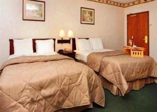 фото отеля Comfort Inn & Suites Taylor (Michigan)
