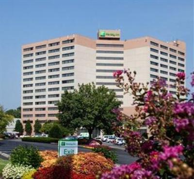фото отеля Holiday Inn Opryland Airport