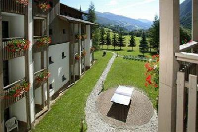 фото отеля Hunguest Hotel Heiligenblut