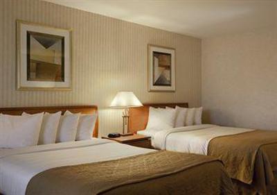 фото отеля Quality Inn Petaluma