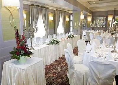 фото отеля Lawlors Hotel Dungarvan