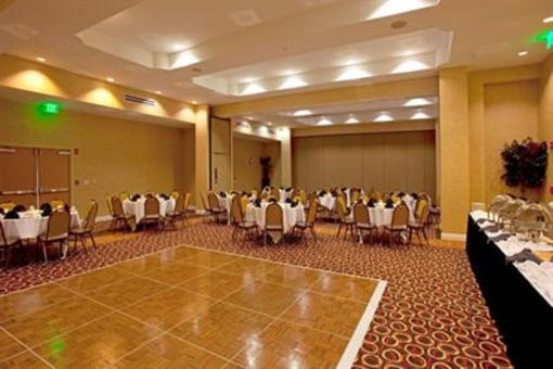 фото отеля Holiday Inn Jacksonville S-9A & Baymeadows