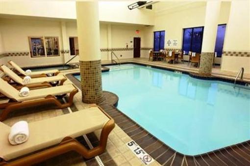 фото отеля Holiday Inn Express Hotel & Suites Columbus University Area - OSU