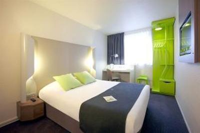 фото отеля Hotel Campanile Paris 19 La Villette