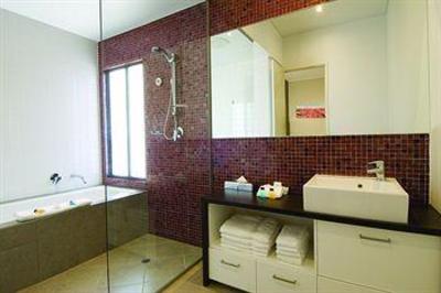 фото отеля Grand Mercure Apartments Cable Beach Resort