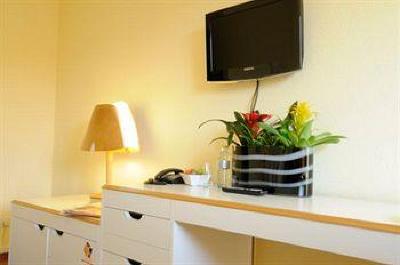 фото отеля Hotel Lenas West