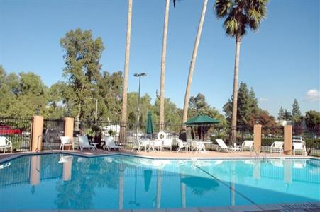 фото отеля Holiday Inn Woodland Hills-Warner Center