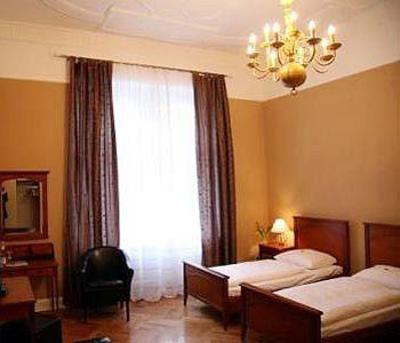фото отеля Hotel Maison Am Olivaer Platz Berlin