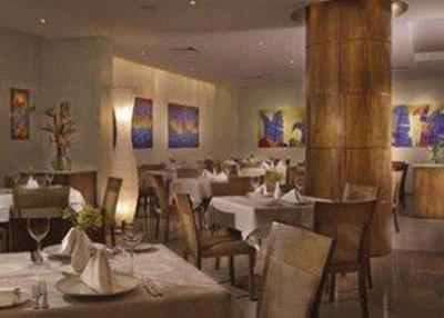 фото отеля Tryp Nacoes Unidas