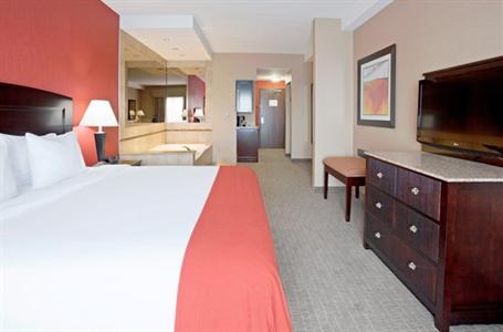 фото отеля Holiday Inn Express Hotel & Suites Woodstock