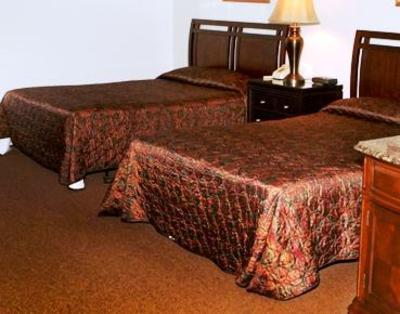 фото отеля Crest Trail Lodge