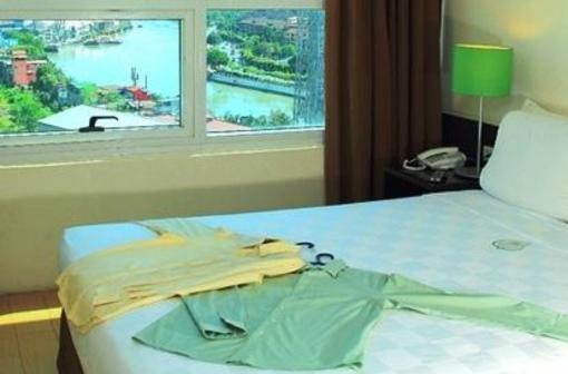 фото отеля Go Hotels Dumaguete