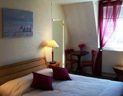 фото отеля Hotel des Falaises