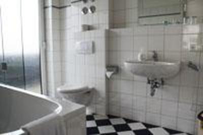 фото отеля Hotel Zur Post Wessling