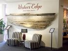 фото отеля Waters Edge Boutique Hotel