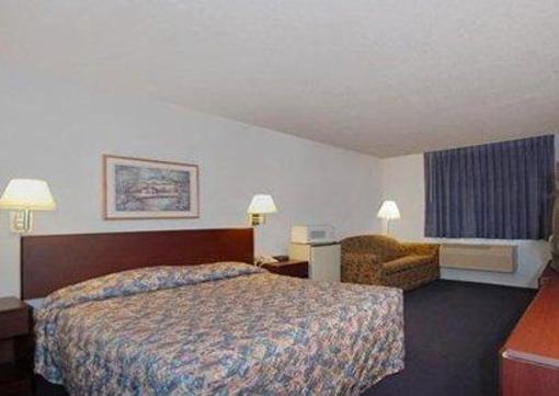 фото отеля Econo Lodge West Lafayette