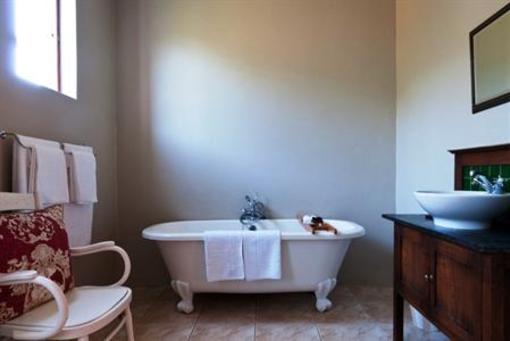 фото отеля Leeuwenbosch Country House and Shearers Lodge