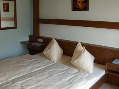 фото отеля Pension Augenbrundl