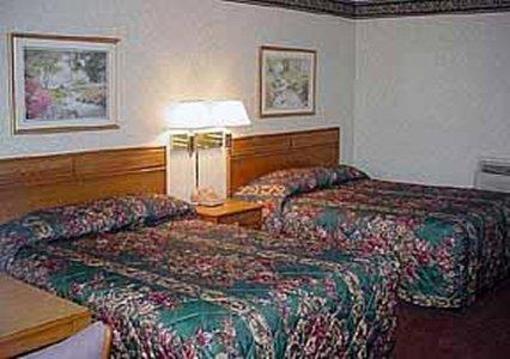 фото отеля Econo Lodge Newton Falls
