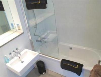 фото отеля Royal William Yard - Plymouth Serviced Apartments