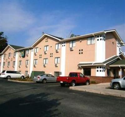фото отеля Quality Inn Newport News