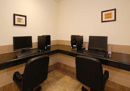 фото отеля MainStay Suites Grantville