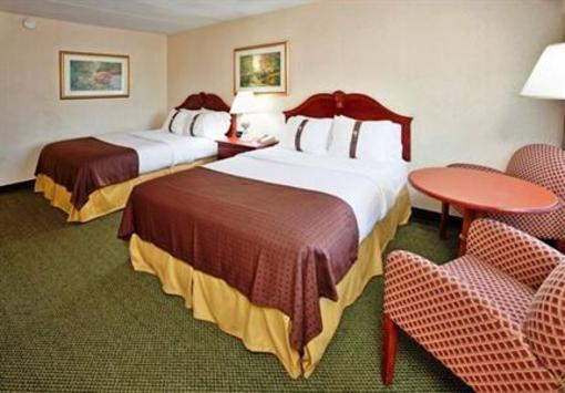 фото отеля Holiday Inn Saint Louis West Six Flags