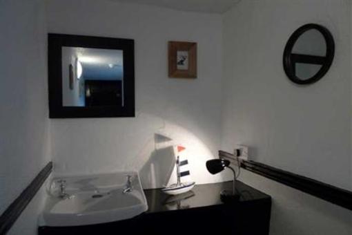 фото отеля The Holyhead Hostel
