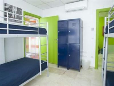 фото отеля Youth Hostel 4 You Calpe