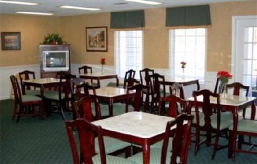 фото отеля Baymont Inn & Suites Brunswick