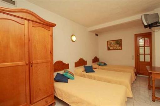 фото отеля Hostal Berlin