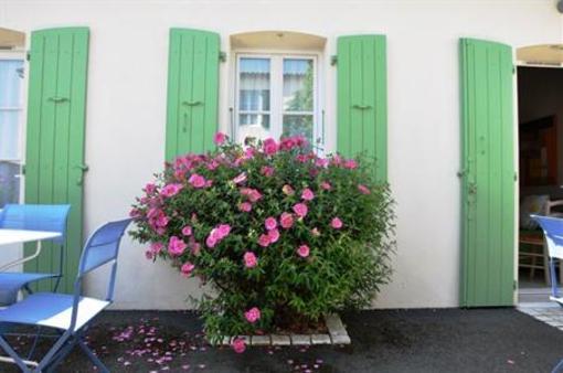 фото отеля La Galiote Hotel La Flotte