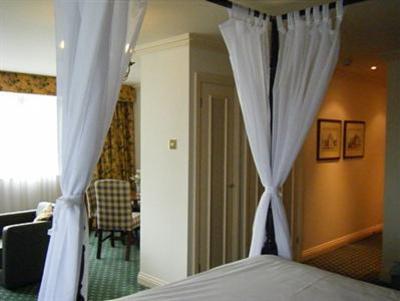 фото отеля The Upper Reaches Hotel