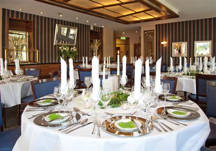 фото отеля Sorat Insel Hotel Regensburg
