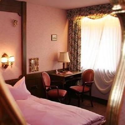 фото отеля Hotel-Landgasthof Falken