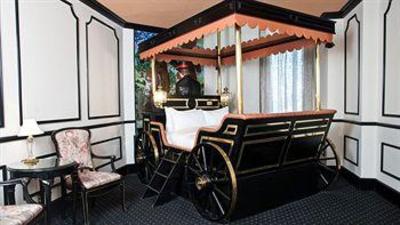 фото отеля Fantasyland Hotel & Resort