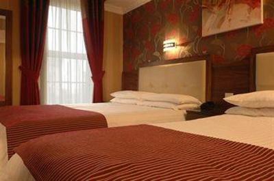 фото отеля Holyrood Hotel Bundoran