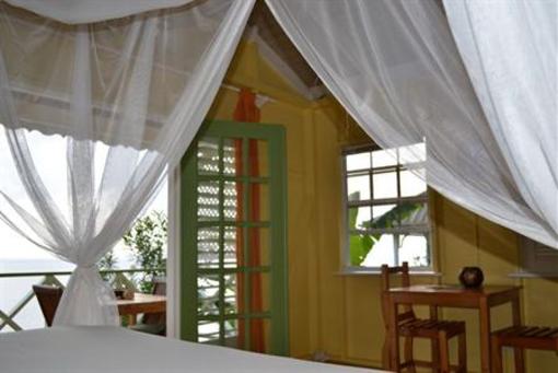 фото отеля Mango Bay Cottage Resort