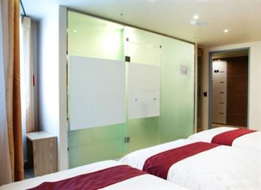 фото отеля Hotel Cozy Myeongdong