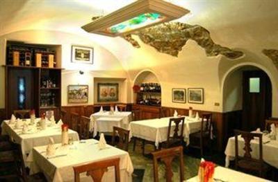 фото отеля Albergo Moderno Lovere