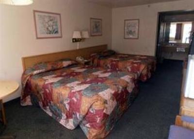 фото отеля Rodeway Inn & Suites Needles