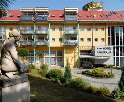 фото отеля Hotel Panorama Balatongyorok