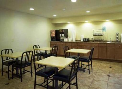 фото отеля Americas Best Value Inn @ Newark Airport