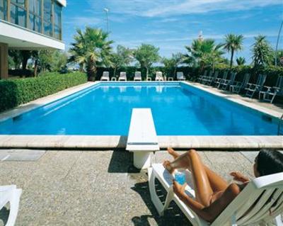 фото отеля Hotel Eden Alba Adriatica