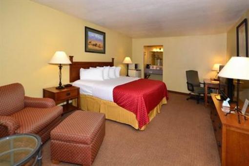 фото отеля Best Western Executive Inn Hallettsville