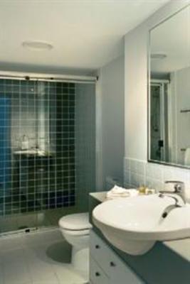 фото отеля Oaks Lexicon Apartment Hotel