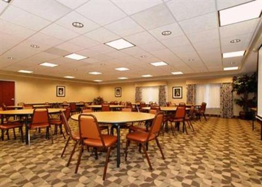 фото отеля Comfort Suites Elkhart