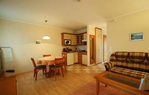 фото отеля Garda Apartman Hotel Heviz