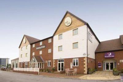 фото отеля Premier Inn Manchester Trafford Centre North Urmston