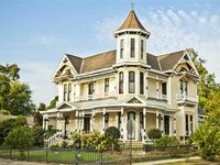 A Painted Lady Of Columbus Bed and Breakfast